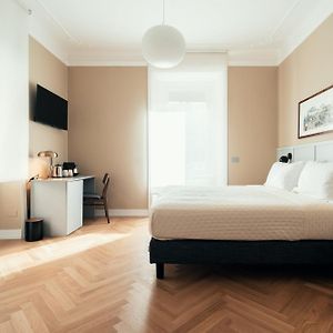 Pepe'S Place - Guest House Manzoni